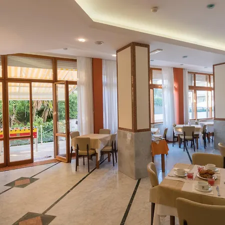 Royal 酒店 阿尔巴·阿德里亚蒂卡