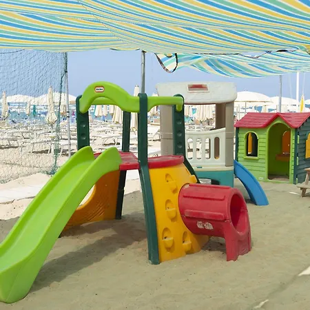 Hotell Royal 3*